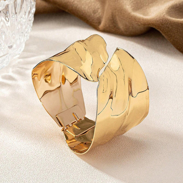 Oria Luxe Cuff