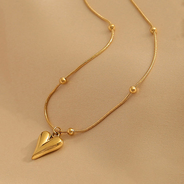 Éternelle Heart Charm