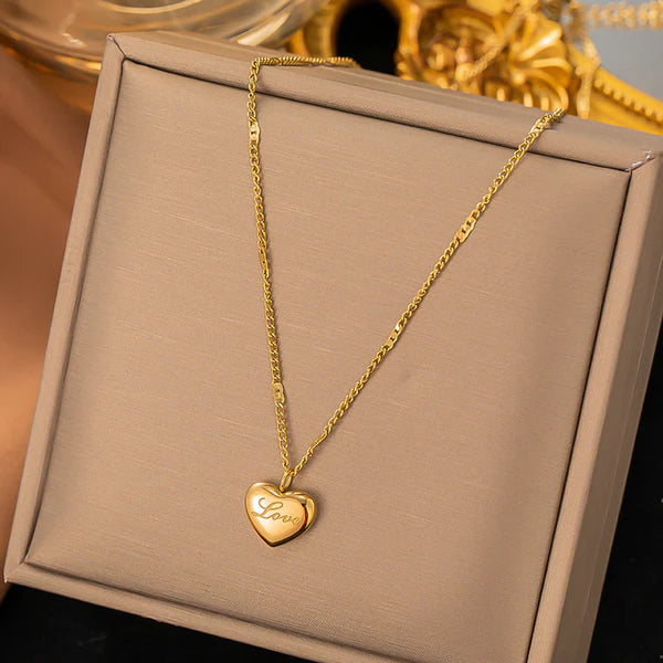 Aura Amour Pendant Necklace