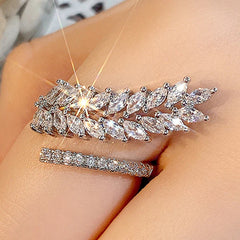 CrystalVine Adjustable Ring