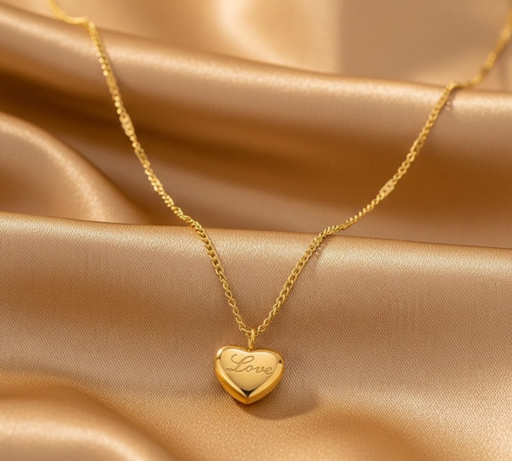 Aura Amour Pendant Necklace